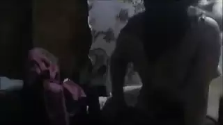 تسجيل سري: كلاب محجبات تستمتع بوضعية كلب خشنة