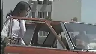 ٨ إباحية تركية رومانسية قديمة – مص وقوف كلب