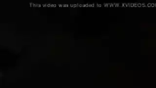 دغدغة عاري الصدر قرع