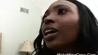 حفلة جنس لمراهقات: سمراوات يأخذن عدة أعضاء ذكرية