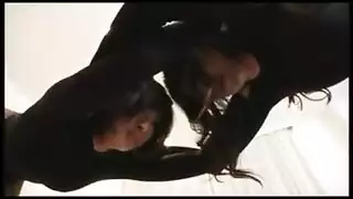 هزاز غريب مقارع