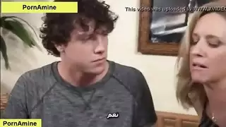 سكس ناضج xxx: شرج عنيف ودفعات عميقة