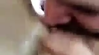 حدب غير خاضعة للرقابة الاستمناء العام