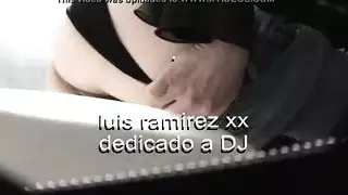 عاهرة شقراء تتوسل للحصول على قذف شرجي