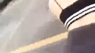 قضيب أزرق عملاق يمارس الجنس الخام بقوة