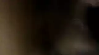 جماع ناري في ليلة الزفاف: العروس تختنق بزب زوجها السميك