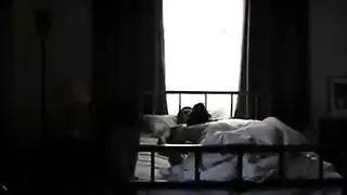 جنس جماعي: الزوج يصور زوجته مع رجل آخر