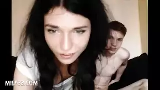 لحس الطيز ومص الزبر قبل نيك الكس العنيف