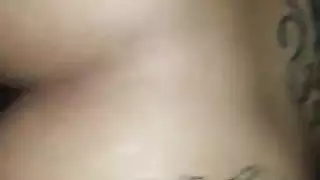 إيلاج مزدوج صعب: قضيبان في شطيرة واحدة مثيرة