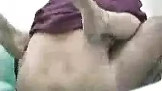 بورن عربي رجعي: الطبيب يأخذ عشيقته لجلسة نيك قوية في العيادة