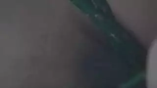 فتاة آسيوية خاضعة في جلسة جنس عنيف