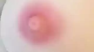 شاب سمين يتلمس طريقه الأبنوس مثليه