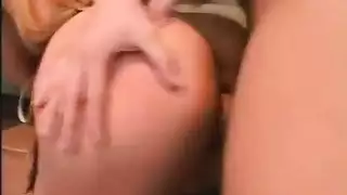 العاهرة الممتلئة ميشيل تقول دائماً نعم للاختراق المزدوج