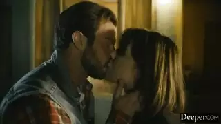 خالد يوسف شيماء الحج منقبة خليجية_مع اختها يلعبو مع السواق