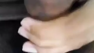 استمناء مراهق إكس إكس إكس ضخ قضيب عملاق من أجل نافورة مني