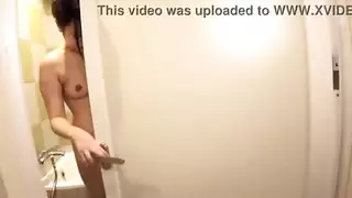 حفلة جنس جماعي إكس إكس إكس: العاهرة المشاغبة تُنكح حتى شروق الشمس