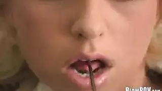 جماع جماعي لفتاة سمراء ممتلئة