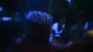 لقطات خفية: امرأة ناضجة شقراء تتعرى لمشهد جنسي مكثف