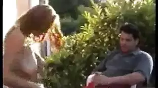 جنس في العراء: إباحية زوجية تحت السماء المفتوحة