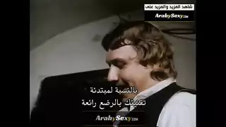 مشهد إباحي صارخ قديم: بلع من أجل الشهرة