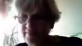 نيك زجها في قضيب جلدي