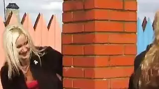 جنس مع جليسة الاطفال