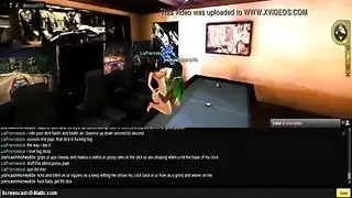 إباحية: حمار يركب فتاة لجماع خشن في الحظيرة