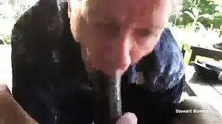 مراهقة تحب ركوب ذلك القضيب الأسود الثخين