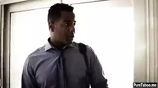 افريقيا وبنت بيضاء