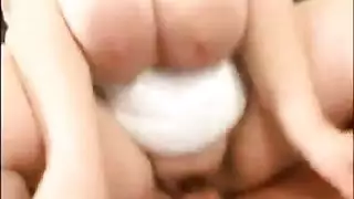 بزاز كبير تقري شاب مع امه وماسك خير