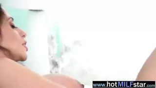 جنس مزرعة صريح: رجل مصري يتحول لوحش