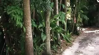 سكس قوي في الغابه وسادية واغتصاب ومص