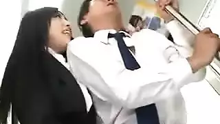 عاهرات شرجيات تأخذه بدون وقاية: أنبوب xxx