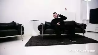 ضعف المتعة: العاهرة ثنائية الميول تأخذ ثنائي ذكر وأنثى