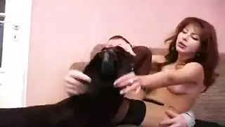 العشيقة الروسية تتوق لجنس عنيف بعد أمسية حسية