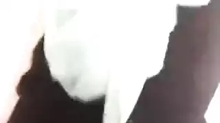 مراهقة محجبة تستسلم لماستر قاسي في جنس صعب بالشقة