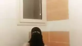 جنس عربي حار مع نساء محجبات يتحررن بقوة